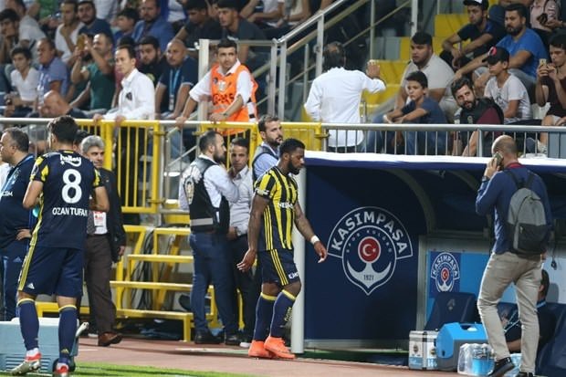 Fenerbahçe karıştı! Lens’ten olay tepki...