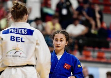 Yağmur Yılmaztürk'ten gümüş madalya