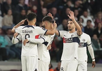 Şampiyon PSG Metz'i mağlup etti!