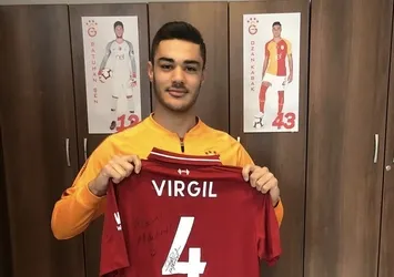 Liverpool'un yıldızından Ozan Kabak'a hediye!