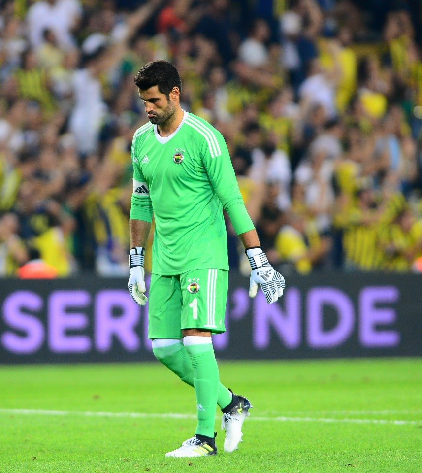Sosyal medyada Volkan Demirel’e tepki!