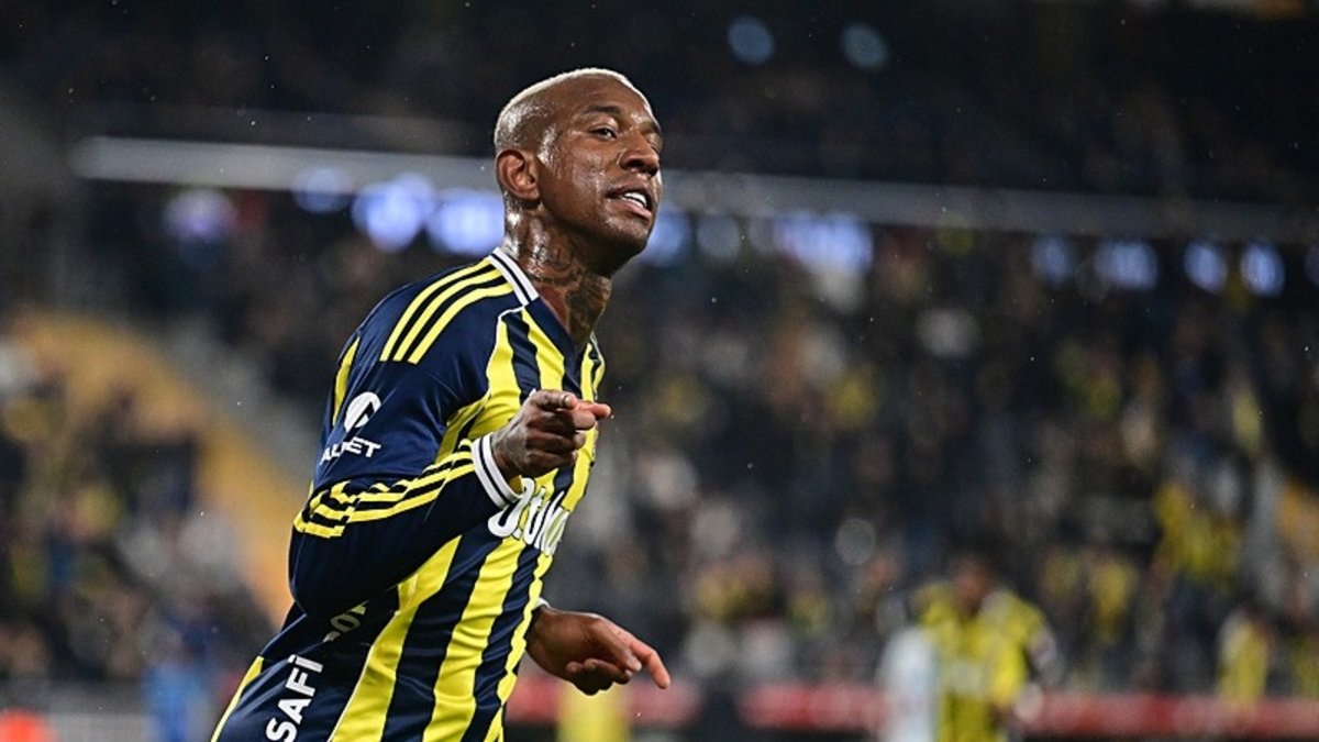 Fenerbahçe Anderson Talisca ile nikah tazeledi!