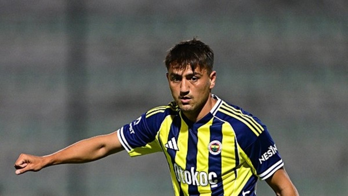 Cengiz Ünder: Taraftarın benden beklentisi çok yüksek Cengiz Ünder: Taraftarın benden beklentisi çok yüksek