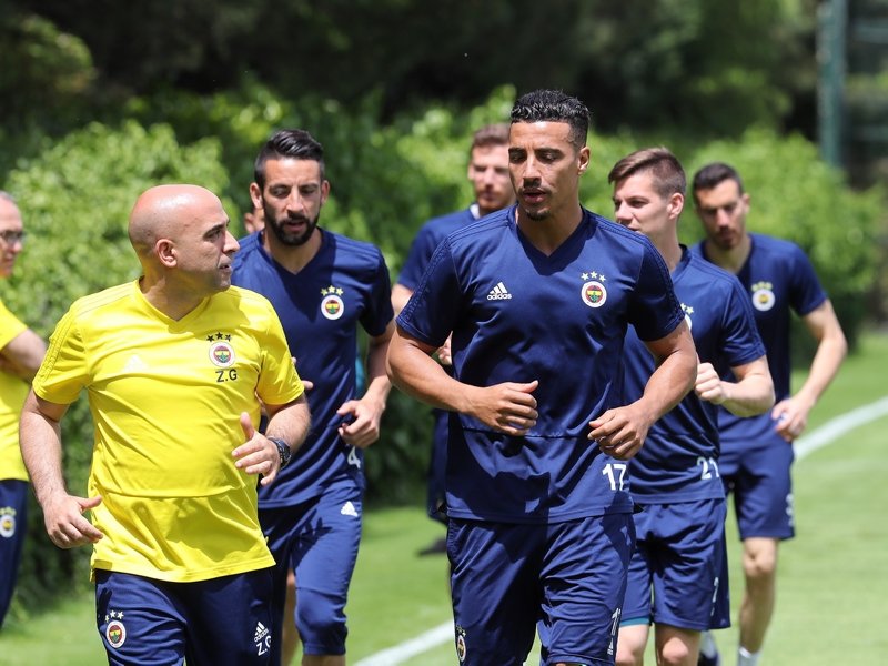 Fenerbahçe’den 4 transfer!
