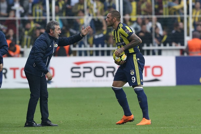 Aykut Kocaman’dan Fenerbahçe’ye müjde!