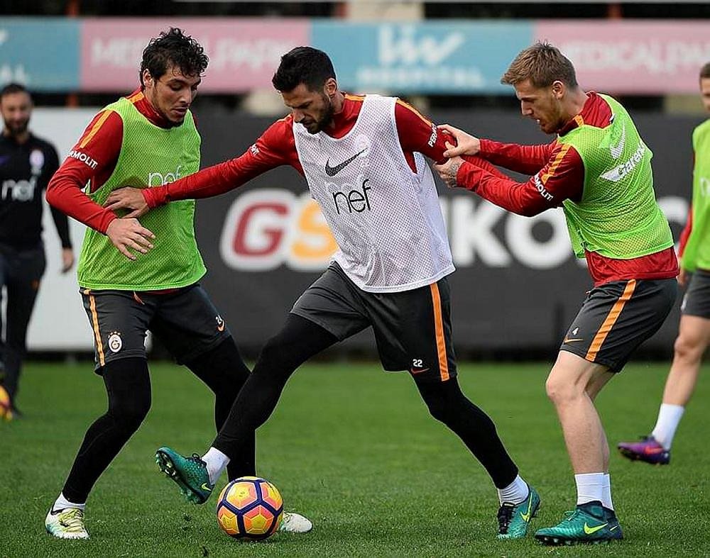 Galatasaray’da gelecek ve gidecek futbolcular