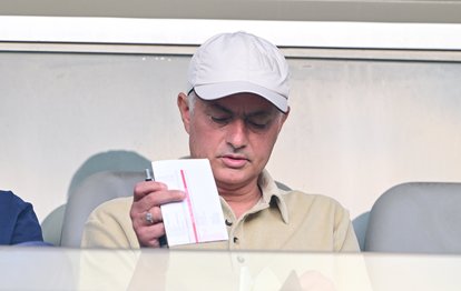 TRANSFER HABERİ | Fenerbahçe’de orta sahaya 2 yıldızda 1’i gelecek! İşte yapılacak teklifler