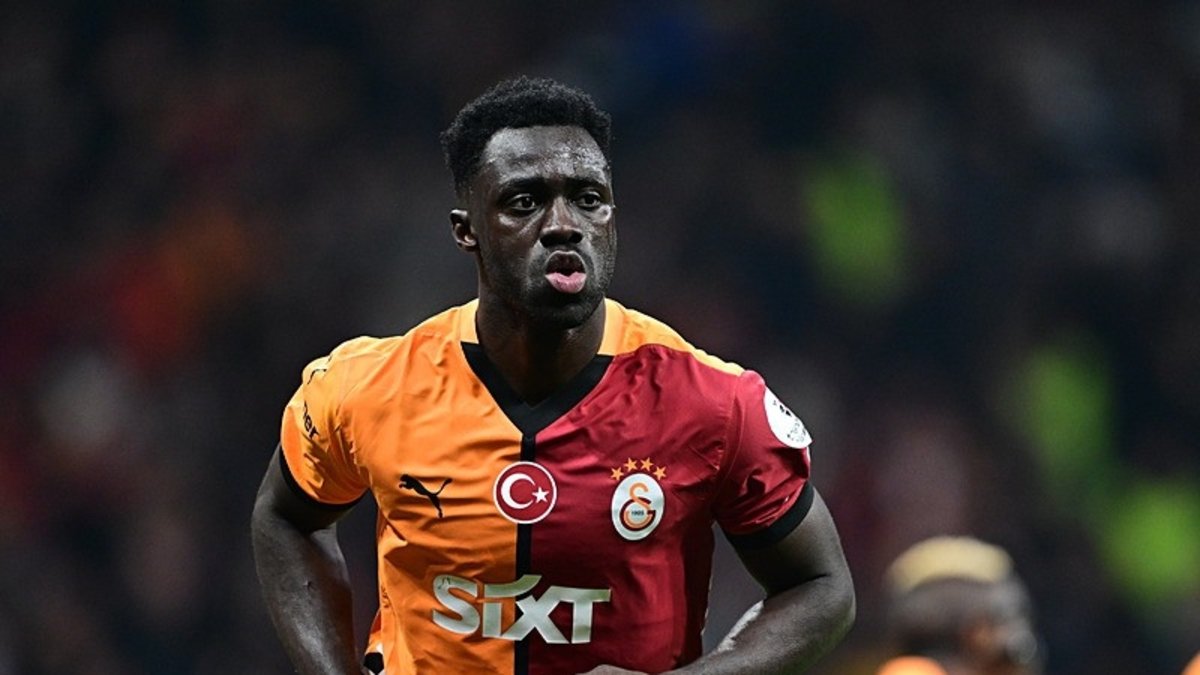Galatasaray'dan Davinson Sanchez kararı!