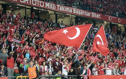 İtalya’dan skandal karar! EURO 2020 açılış maçına Türk taraftar alınmayacak