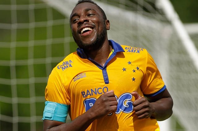 Beşiktaş Hırvat futbolcuyu transfer etti