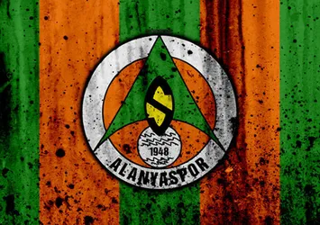Eski Galatasaraylı futbolcu Alanyaspor'da!