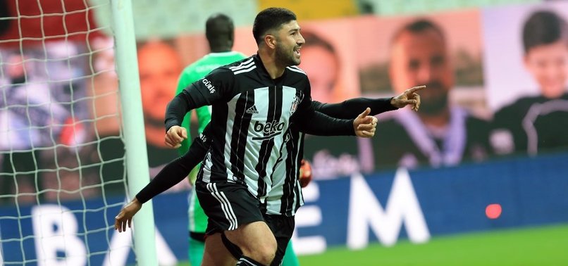 Beşiktaş-Sivasspor maçında Güven Yalçın'ın golünü VAR izledi gol geçerli sayıldı