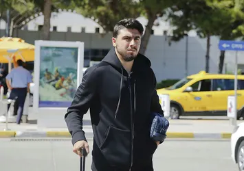 F.Bahçe'de Ozan Tufan için flaş karar!
