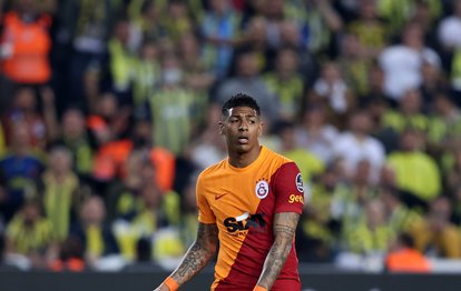 TRANSFER HABERİ: Galatasaray’a Patrick Van Aanholt piyangosu! İmdada komşu yetişti