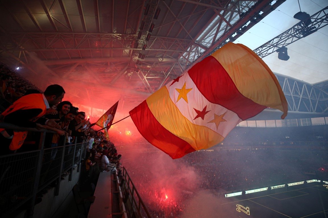 Galatasaray’ın şampiyonluk kutlamasında 5. yıldız detayı