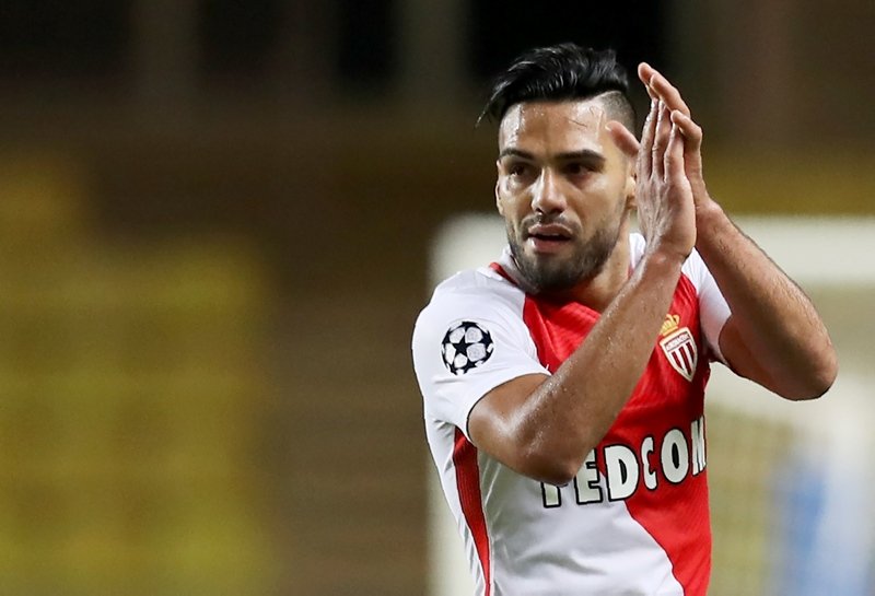 Galatasaray’a Falcao’da rakip çıktı!