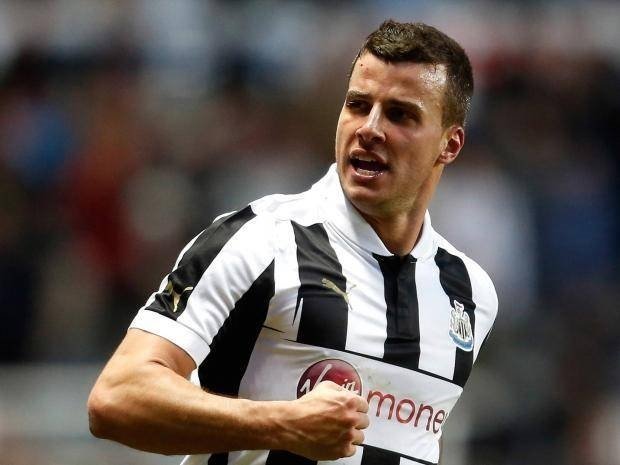 Beşiktaş’ta savunmaya İngiliz stoper