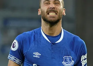 Cenk Tosun adım adım Beşiktaş'a