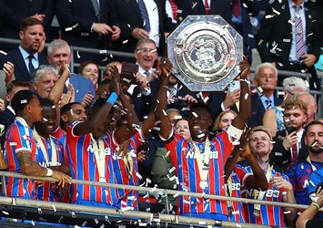 Liverpool'a Palace şoku!