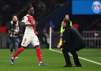 PSG'ye Monaco çelmesi!
