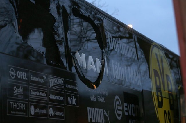 Patlama sonrası Nuri Şahin ve Emre Mor