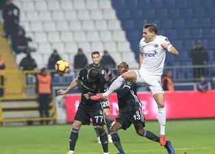 Kasımpaşa - Beşiktaş maçından kareler