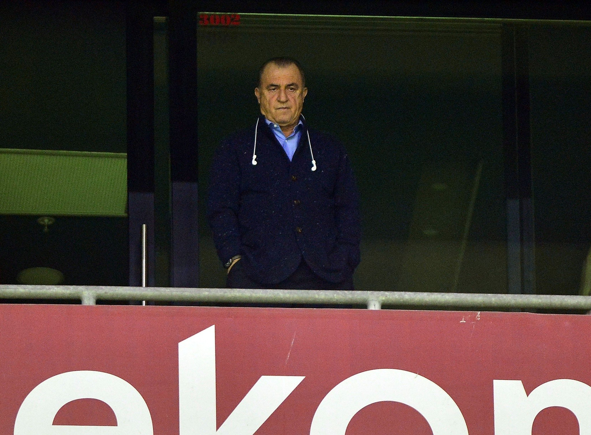 Fatih Terim maçı tribünden izledi