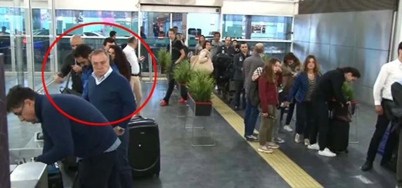 Dick Advocaat, İstanbul'dan ayrıldı