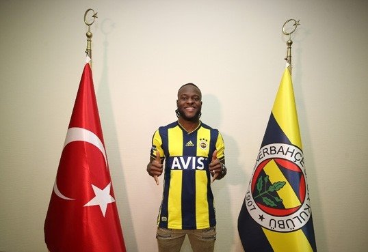Fenerbahçe Victor Moses’ı açıkladı