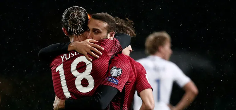 Newcastle United, Cenk Tosun'a talip oldu