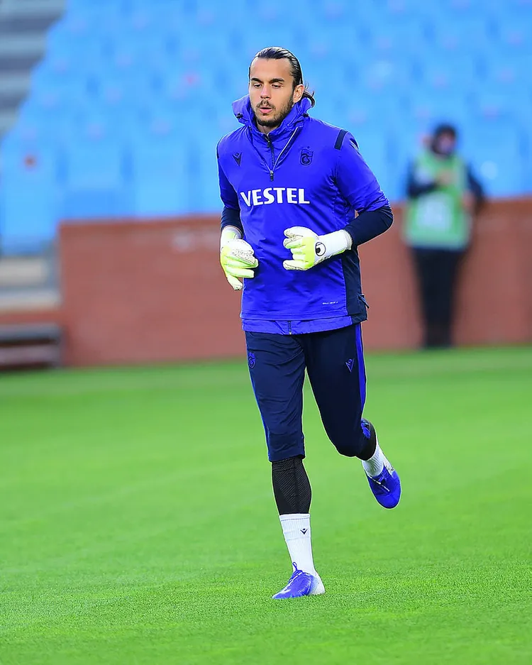 Trabzonspor'da Gaziantep FK maçı öncesi sakatlık! Erce Kardeşler yerine Arda Akbulut oynayacak - 1