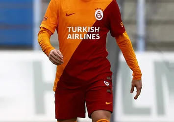 G.Saray'da şok sakatlık! Oyuna devam edemedi