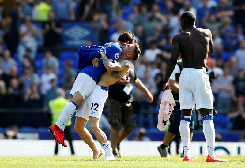 Everton Manchester United’ı dağıttı