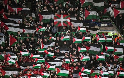Şampiyonlar Ligi maçında Celtic taraftarı Filistin bayrakları açtı!