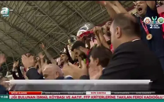 Akhisarspor'un gözü Kupa'da
