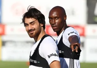 Veli Kavlak 4 hafta yok!