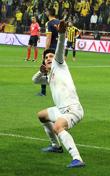 Beşiktaş - Galatasaray derbisinin 11’leri belli olmaya başladı!