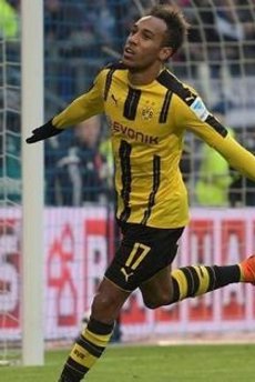 Aubameyang coştu Dortmund farklı kazandı