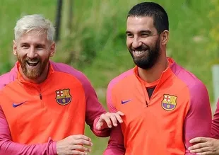 Arda Turan antrenmana çıktı
