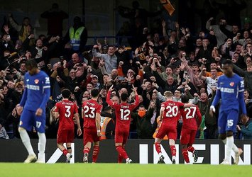 Chelsea'ye evinde şok!