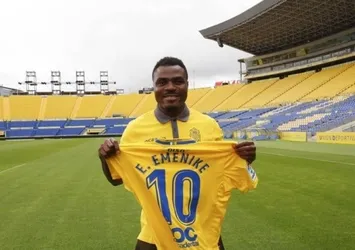 İdmanda Emenike'den skandal hareket!