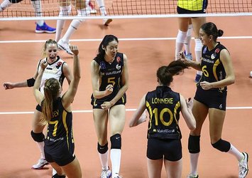 File derbisinde kazanan VakıfBank