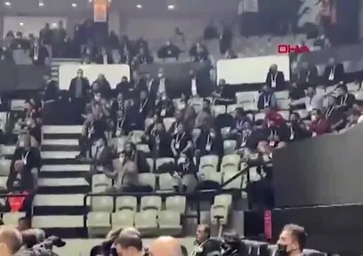 Beşiktaş'ın Mali Kurulu'nda Orman'a büyük tepki! "Paralar nerede?"