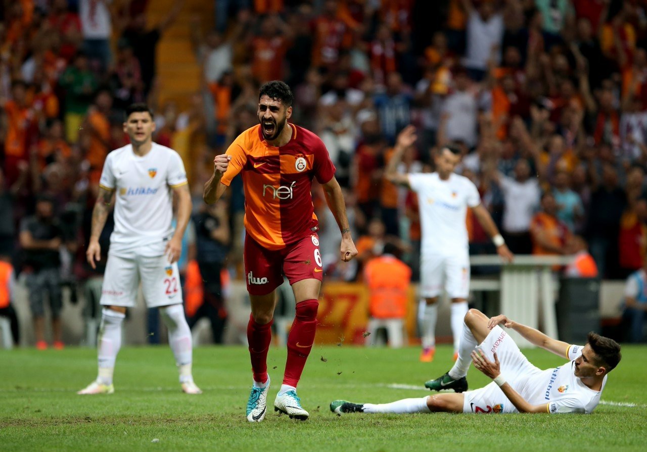 Tolga Ciğerci gol attı, sosyal medya yıkıldı!