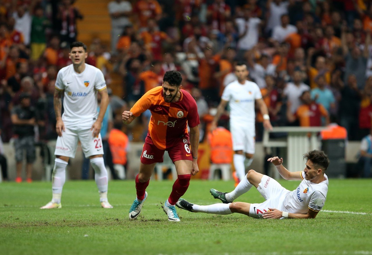 Tolga Ciğerci gol attı, sosyal medya yıkıldı!