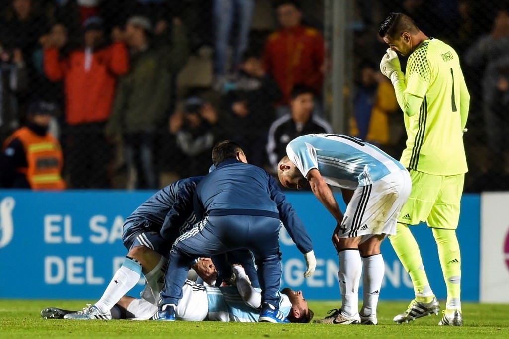 Messi milli maçta sakatlandı
