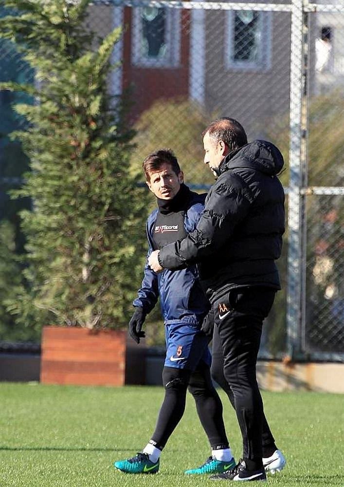 Ünlü futbolcuların boyları