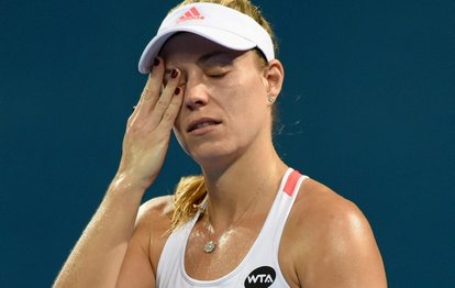 Svitolina turnuva ödülünü Ukrayna ordusuna bağışlıyor!