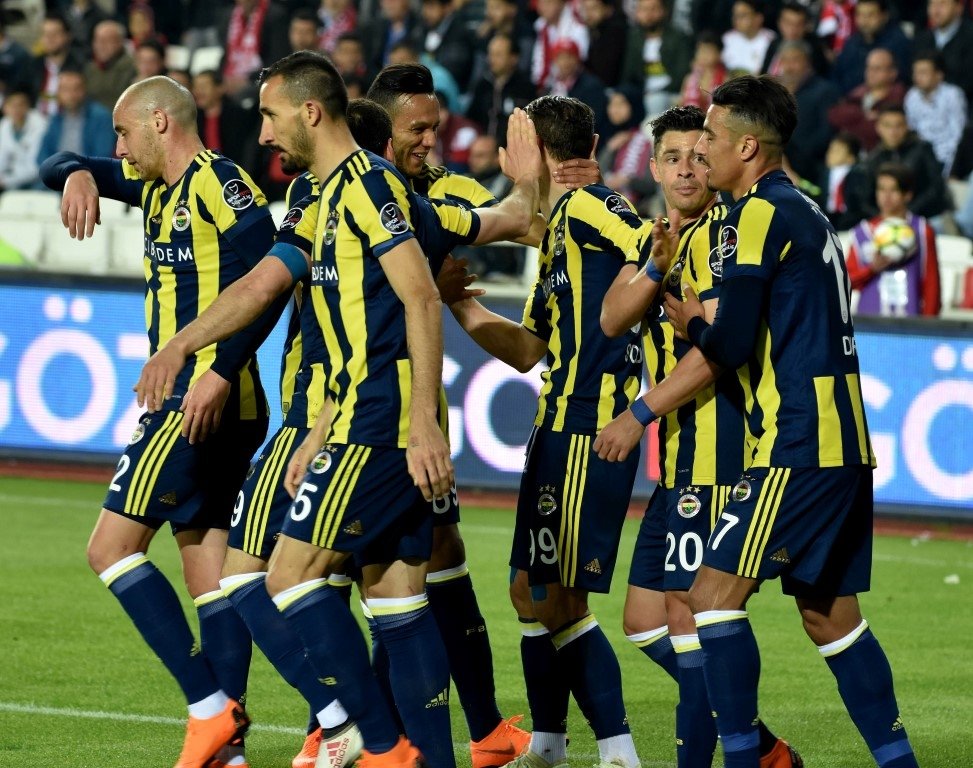 Fenerbahçe’yi seyretme kılavuzu!