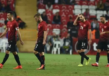 Milliler, Arnavutluk'a kaybetti